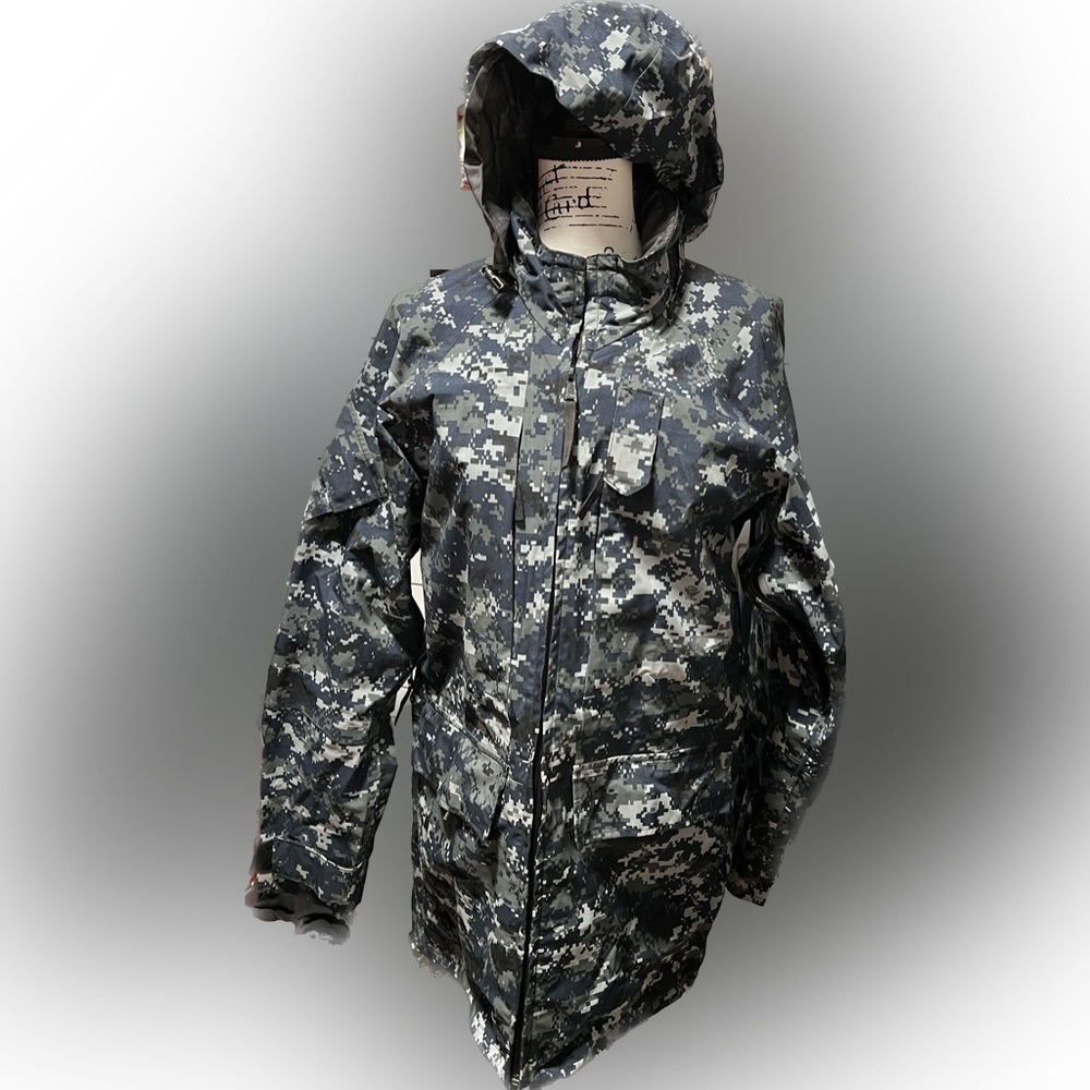 US NAVY NWU GORE TEX COLD WEATHER DIGITAL CAMOUFLAGE PARKA